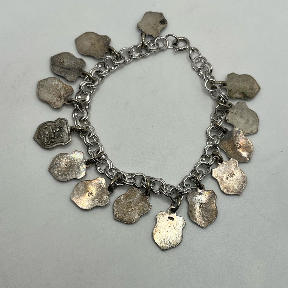 Vintage 800 & Sterling silver European cities colorful enamel charm bracelet - Picture 6 of 16